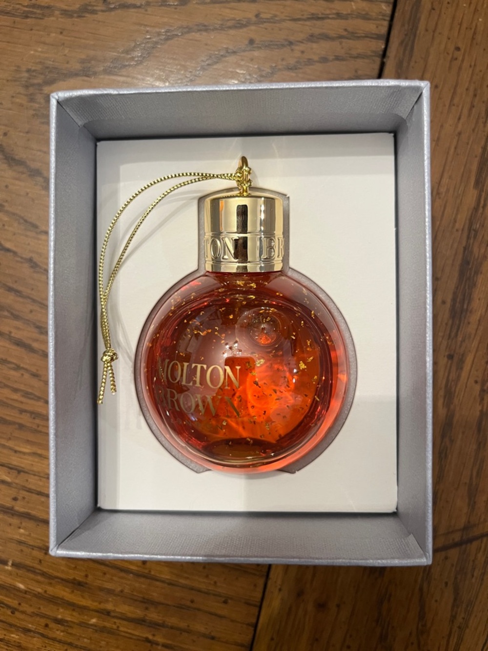 Molton Brown Mesmerising Oudh Accord & Gold Festive Bauble, new in package